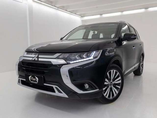 MITSUBISHI OUTLANDER 2.2 MIVEC DI-D DIESEL HPE-S AWD AUTOMÁTICO 2022