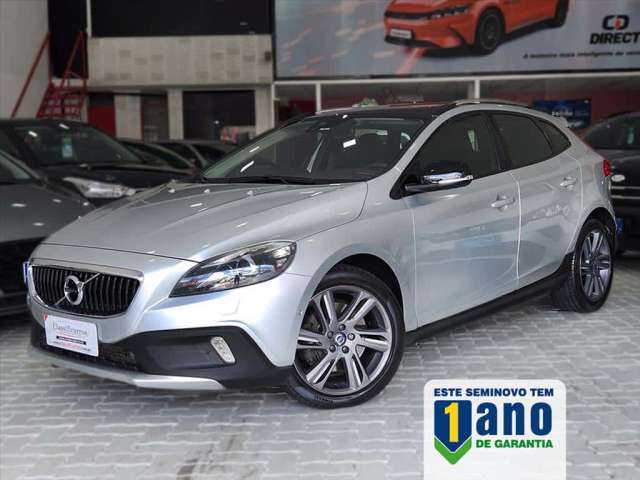 VOLVO V40 2.0 T5 CROSS COUNTRY AWD TURBO GASOLINA 4P AUTOMÁTICO