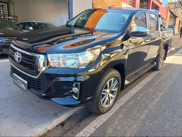 Toyota Hilux Cabine Dupla SRV 2.7 Flex