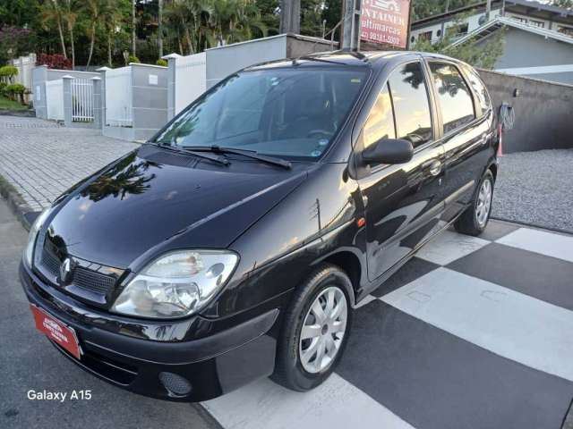 Renault Scénic RT 2.0 16V 5p Aut.