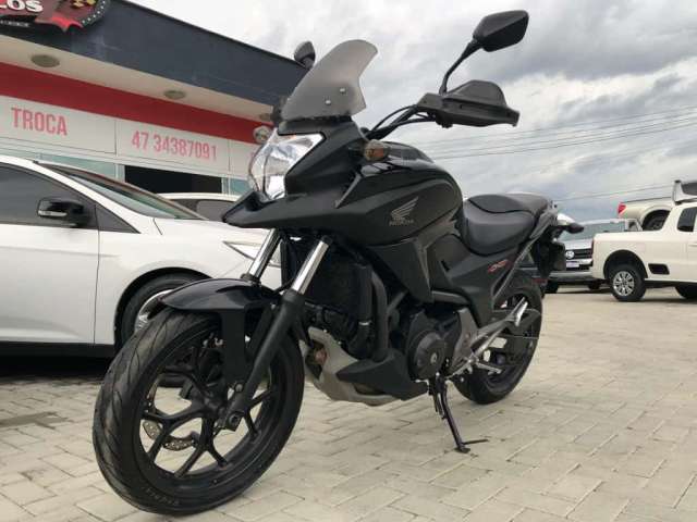 HONDA NC 750X/NC 750X ABS/DCT