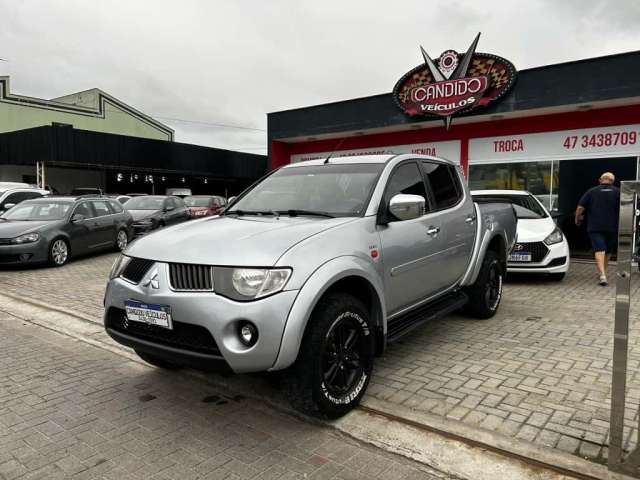 Mitsubishi L200 Triton HPE 3.2 CD TB Int.Diesel Aut