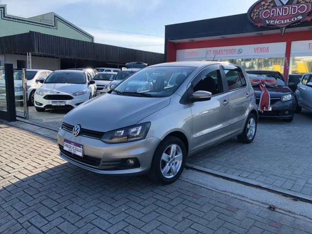 Volkswagen Fox Comfortline 1.0 Flex 8V 5p