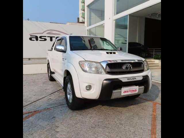 TOYOTA HILUX CD4X4 SRV 2009