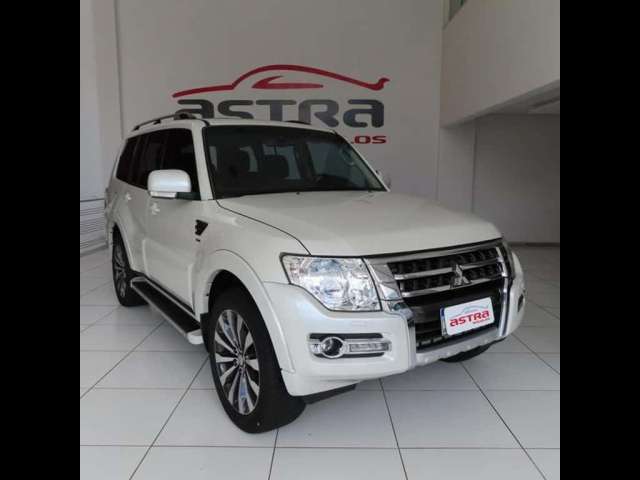 MITSUBISHI PAJERO HPE FULL 3.2 4X4 T.I.DIES. 5P AUT 2019