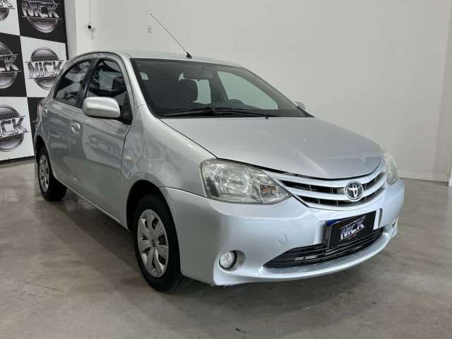 TOYOTA ETIOS XS  1.3 Flex 16V 5p Mec.