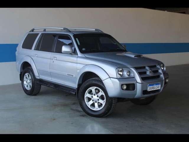 Mitsubishi Pajero HPE - Prata - 2009/2010