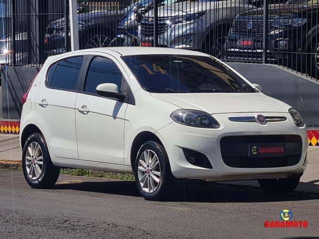 FIAT PALIO ESSENCE 1.6 Flex 16V 5p