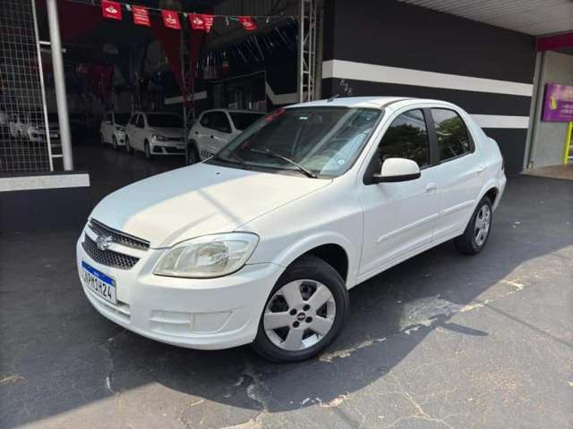 CHEVROLET PRISMA 1.4 LT 2012