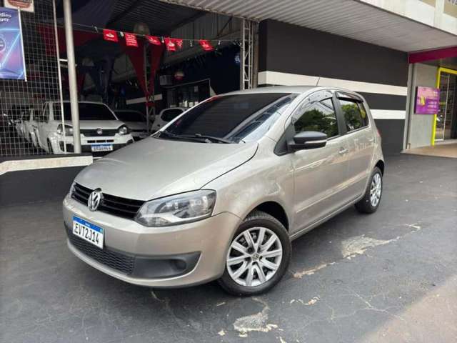 VOLKSWAGEN FOX 1.6 I-MOTION TOTAL FLEX 2013