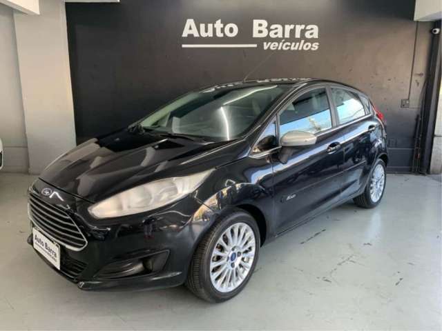 Ford Fiesta 2016 1.6 titanium hatch 16v flex 4p powershift