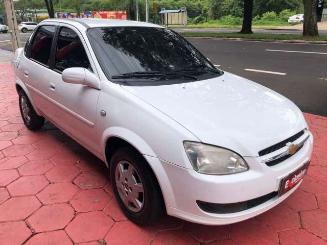 Chevrolet Classic LS - Branca - 2012/2013