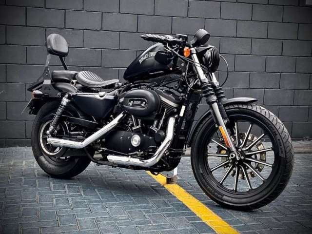 HARLEY-DAVIDSON XL