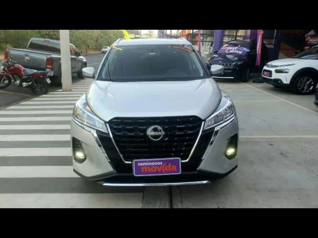 NISSAN KICKS 