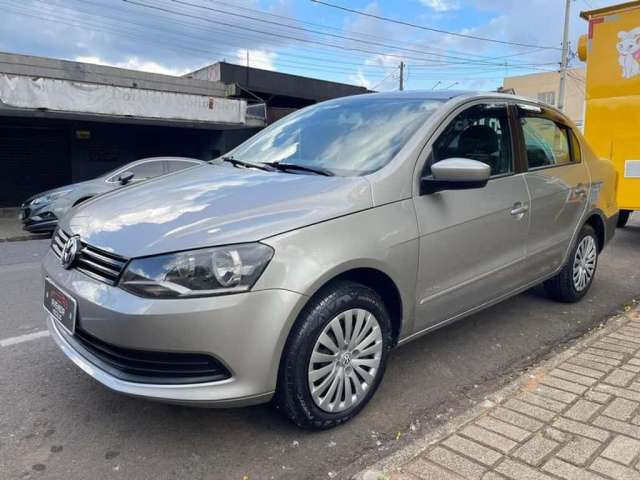 VOLKSWAGEN NOVO VOYAGE 1.0 2013