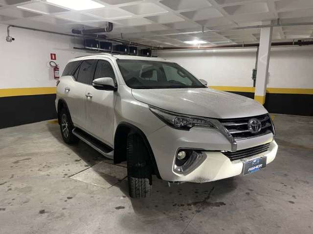 Toyota Hilux Diesel Automático