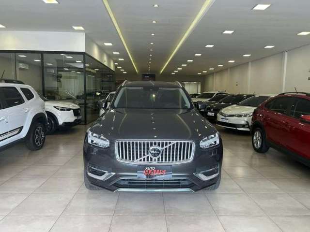 VOLVO XC90 T8 MOMENTUM 2021