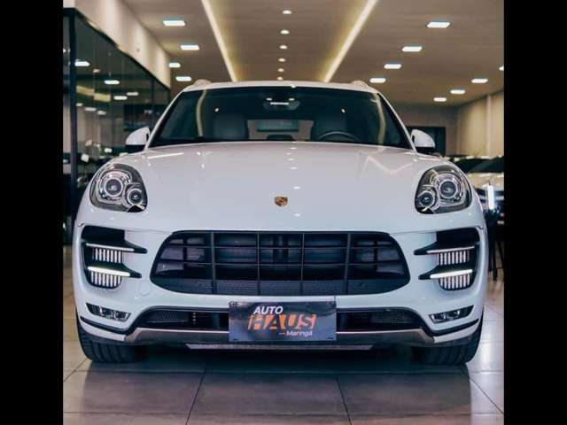 PORSCHE MACAN TURBO 2015