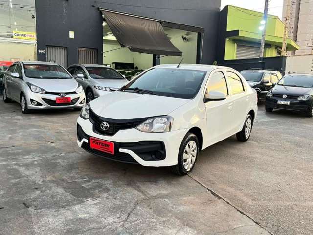 TOYOTA ETIOS