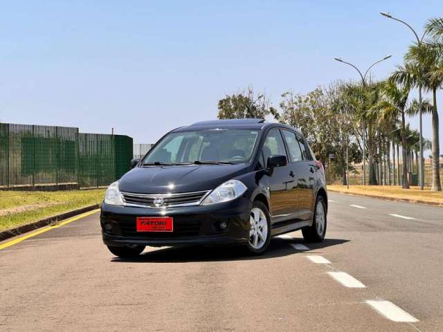 NISSAN TIIDA