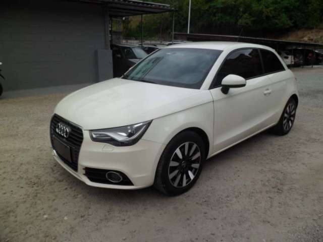 Audi A1 2012 1.4 tfsi attraction 16v 122cv gasolina 2p automático