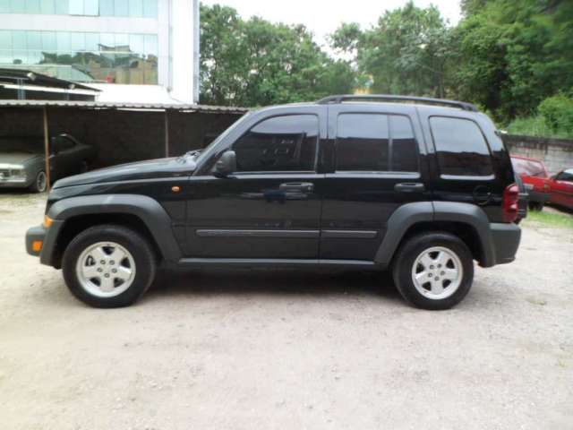 Jeep Cherokee 2007 3.7 sport 4x4 v6 12v gasolina 4p automático