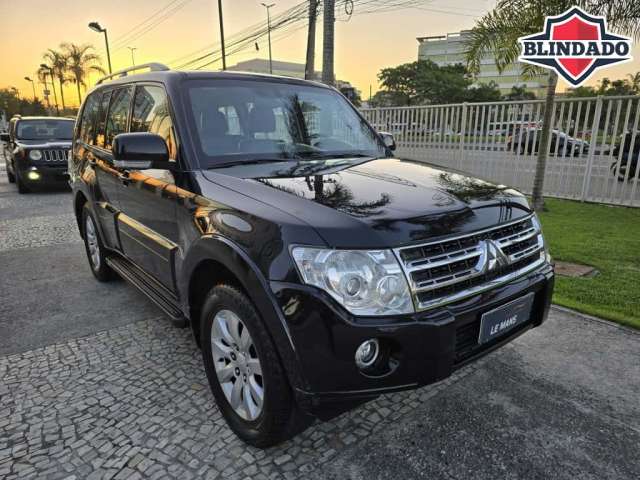 Mitsubishi Pajero full 2011 3.8 hpe 4x4 v6 24v gasolina 4p automático