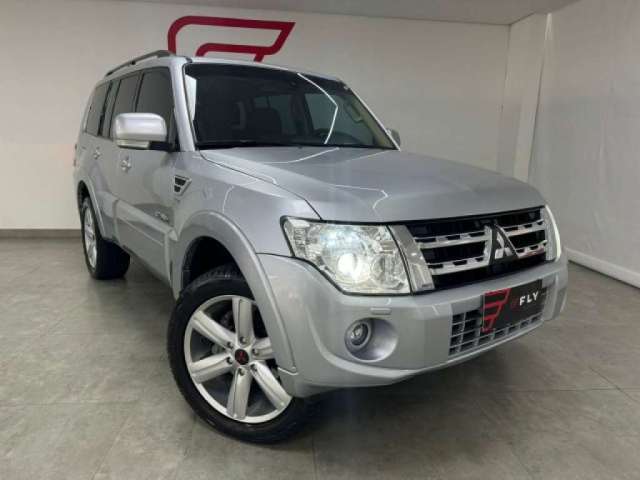 MITSUBISHI PAJERO FULL