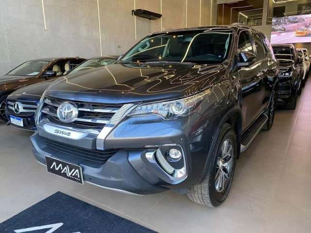 TOYOTA HILUX SWSRXA4FD 2019