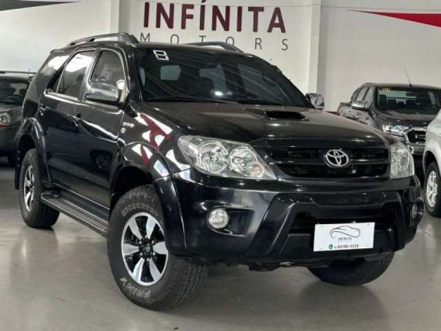 TOYOTA HILUX SW4