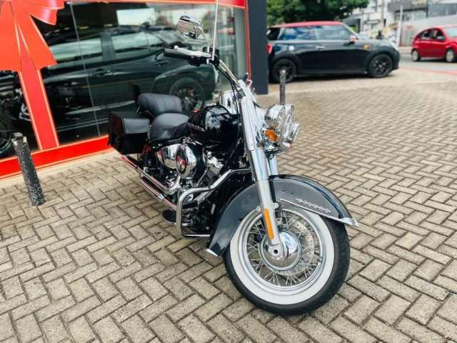 HARLEY-DAVIDSON SOFTAIL DELUXE FLDE 2019