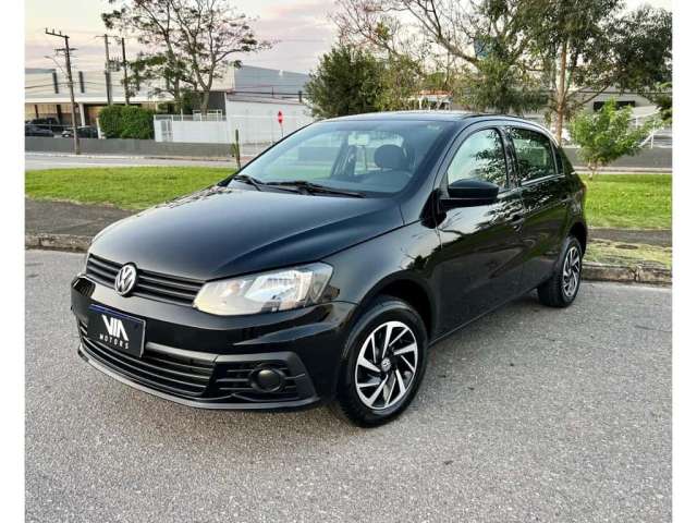 Volkswagen Gol Trendline 1.6 T.Flex 8V 5p  - Preta - 2017/2018