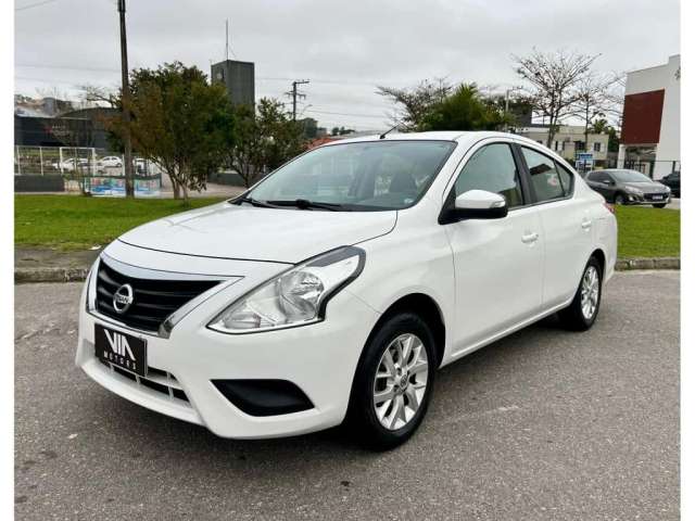 Nissan Versa SV 1.6 16V FlexStart 4p Aut.  - Branca - 2020/2020