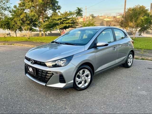 Hyundai HB20 Comfort 1.0 Flex 12V Mec.  - Prata - 2022/2023