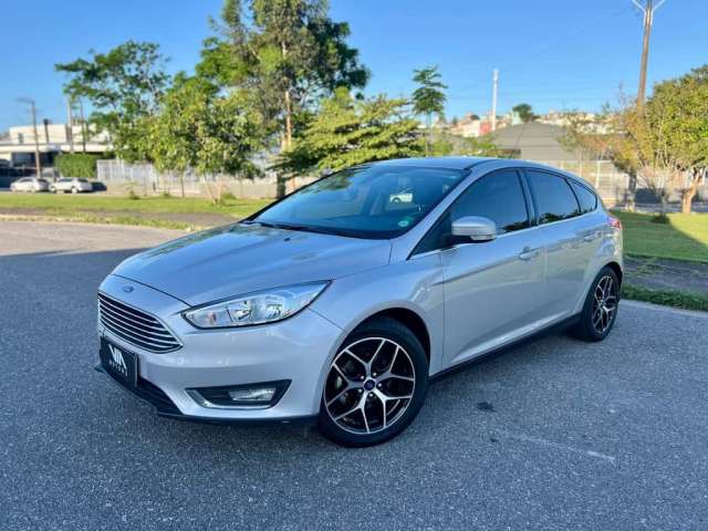 Ford Focus TITANIUM 2.0  Flex 5p Aut.  - Prata - 2015/2016