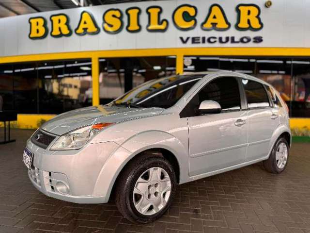 Fiesta 1.0 Flex manual 2010 Ford