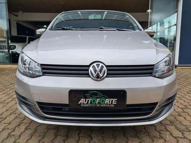 Volkswagen Fox 1.6 TRENDLINE - Prata - 2017/2018