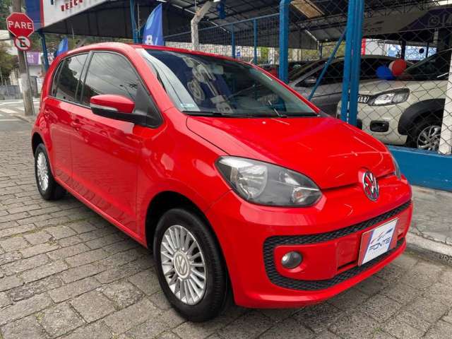 Volkswagen Up move 1.0 TSI Total Flex 12V 5p  - Vermelha - 2015/2016