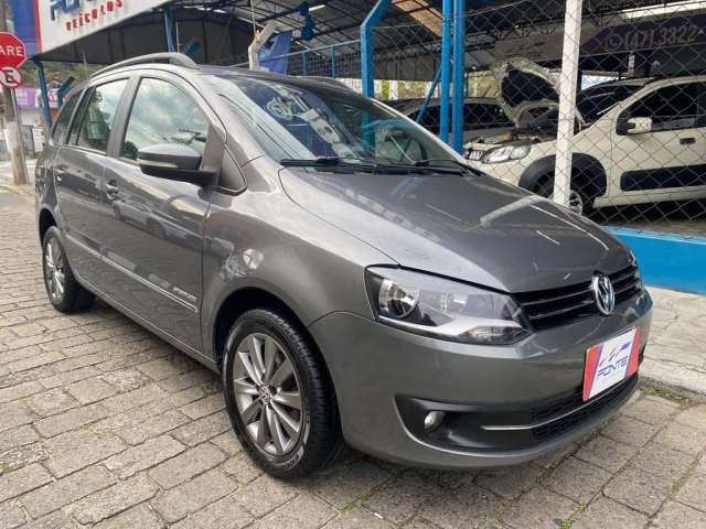 Volkswagen SpaceFox SPORTLINE 1.6 T.Flex - Cinza - 2010/2011