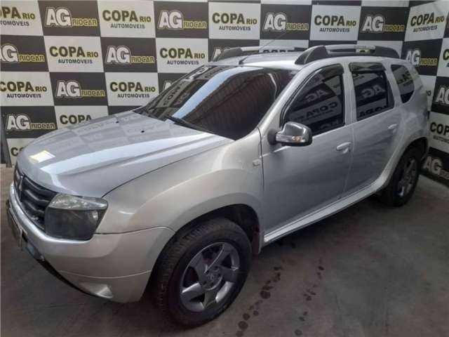 RENAULT DUSTER