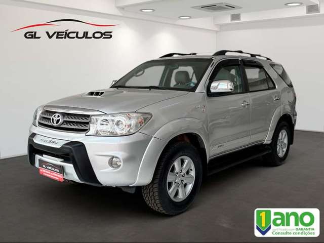 TOYOTA HILUX SW4 SRV D4-D 4x4 3.0 TDI Dies. Aut