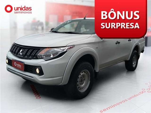 Mitsubishi L200 triton 2023 2.4 sport gl 4x4 mt 4p ar dh 4x4