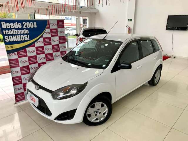 Ford Fiesta 1.0 8V Flex/Class 1.0 8V Flex 5p  - Branca - 2013/2014