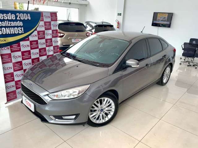 Ford Focus 2.0 16V/SE/SE Plus Flex 5p Aut.  - Cinza - 2018/2018