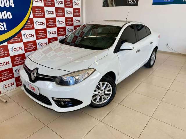 Renault Fluence Sed. Dynamique 2.0 16V FLEX Aut. - Branca - 2014/2015