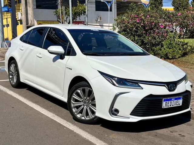 TOYOTA COROLLA ALTIS HV 2020