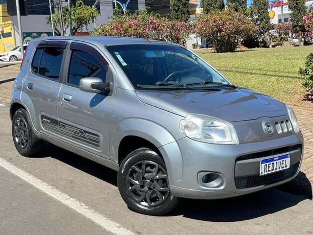 FIAT UNO VIVACE 1.0 2013