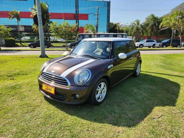 Mini Cooper One ONE 1.6  Mec. - Marrom - 2011/2012