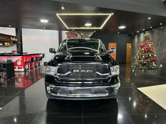 Ram Classic 2022 5.7 v8 gasolina laramie cd 4x4 automático