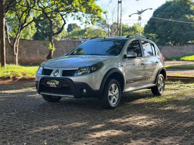 RENAULT SANDERO